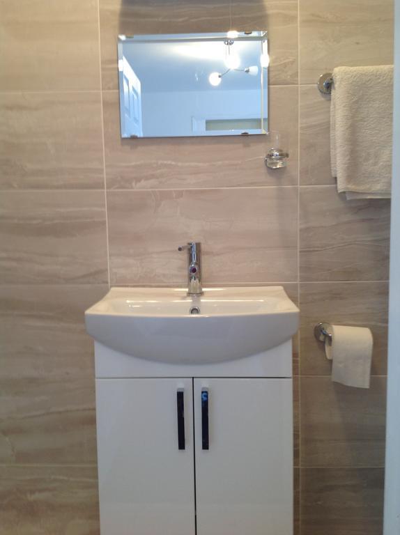 Repton Private Hotel Romford Dış mekan fotoğraf